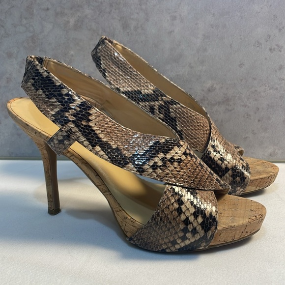NINE WEST Snakeskin‎ Cork Bottom 4” Heels Crossover Straps Sandals Classic 8.5M - Picture 2 of 16